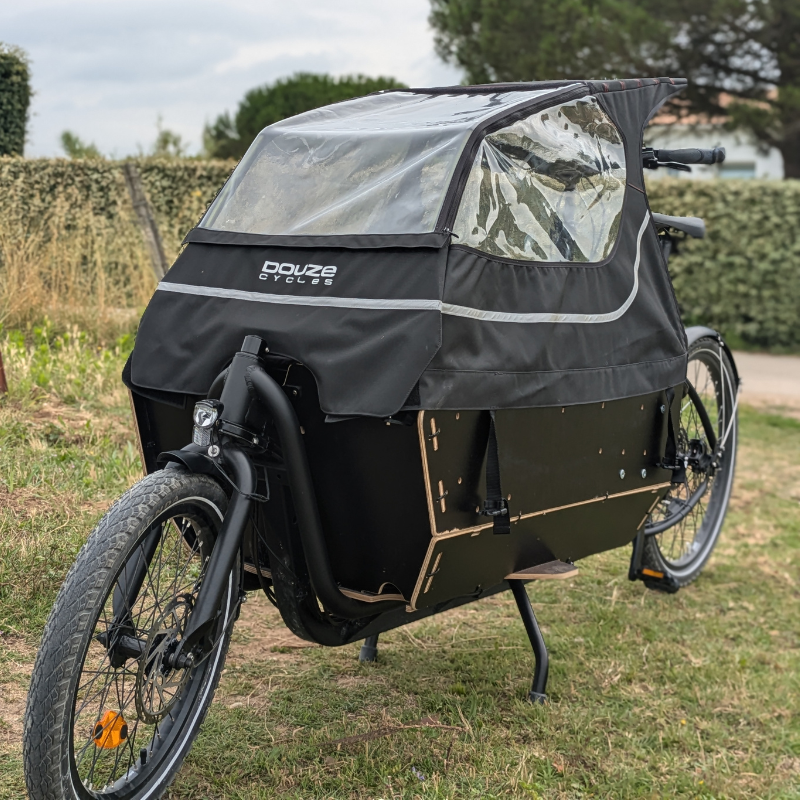 v2 avec cape pluie.DjDddQnq